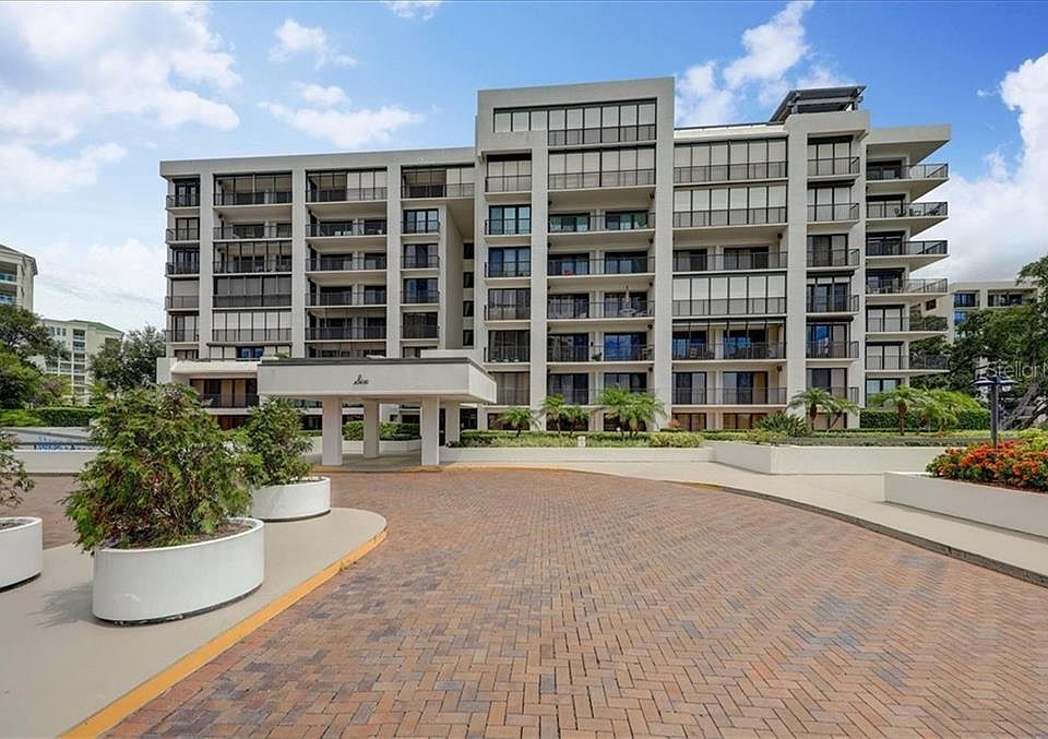 1st image of 6 Belleview Blvd APT 501
