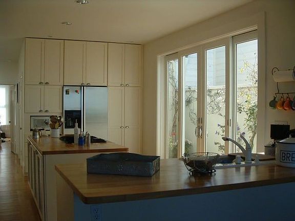 Kitche + patio