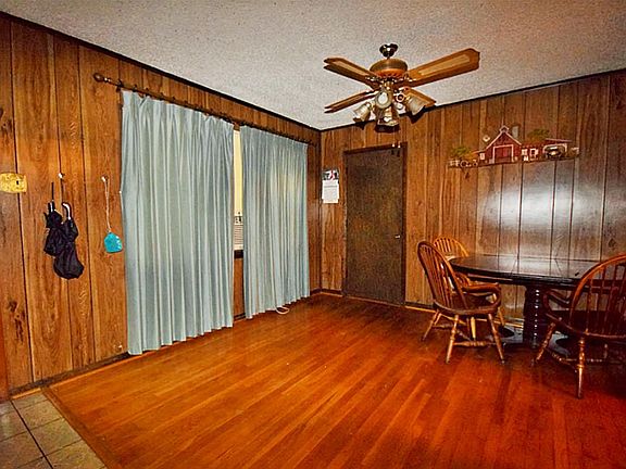 Beautiful wood floors in the breakfast area.
