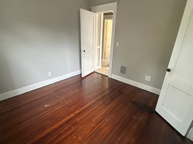 529 Dixwell Ave #1 — Photo 45