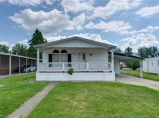 18592 Edwards Rd #225, Doylestown, OH 44230