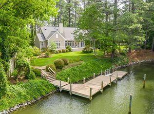 151 Orapax Rd, Kilmarnock, VA 22482