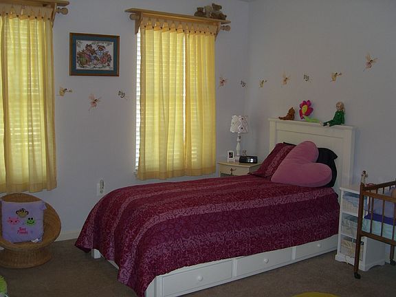 3rd image of 3600 Carlyle Ct
