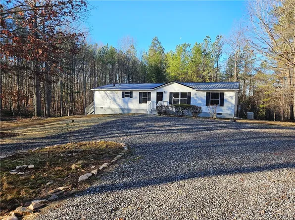 681 Scotts Bottom Rd, Dillwyn, VA 23936