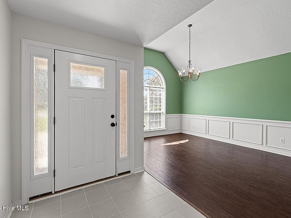 5th image of 5027 Farmstone Court