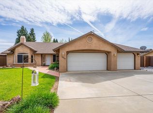 1420 Donita Dr, Red Bluff, CA 96080