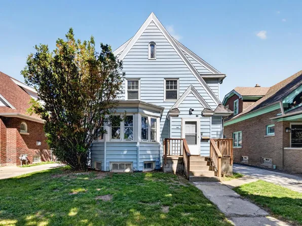 2260 N 60th STREET, Milwaukee, WI 53208