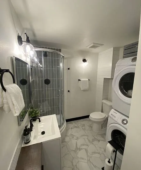 1001 N Columbia St #2 — Photo 5