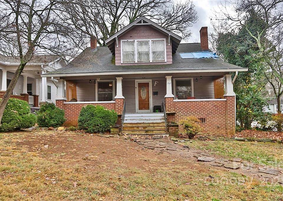 702 E Broad St, Statesville, NC 28677 Zillow