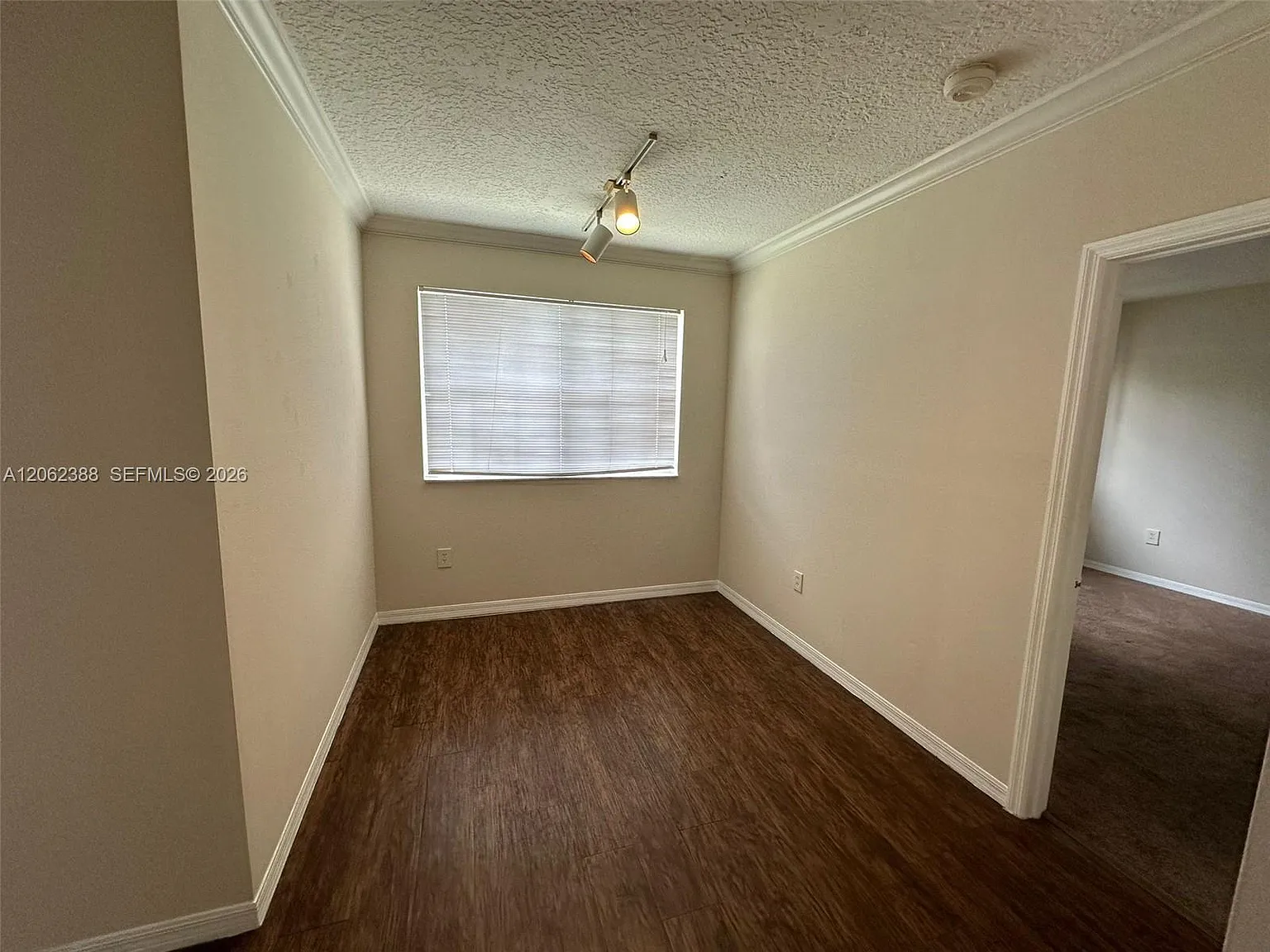 Marquesa Condo — Photo 4