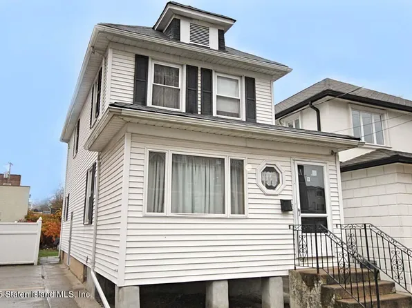 9 New Ln, Staten Island, NY 10305