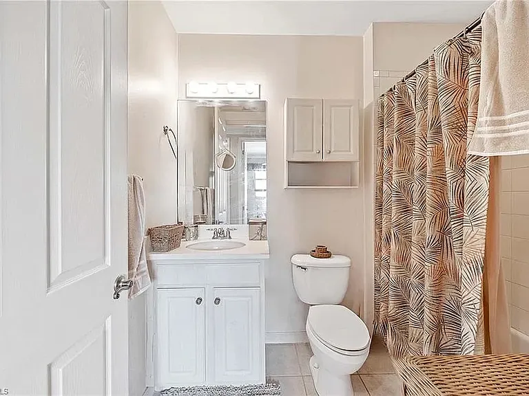 1379 Artesia Dr E #601 — Photo 13