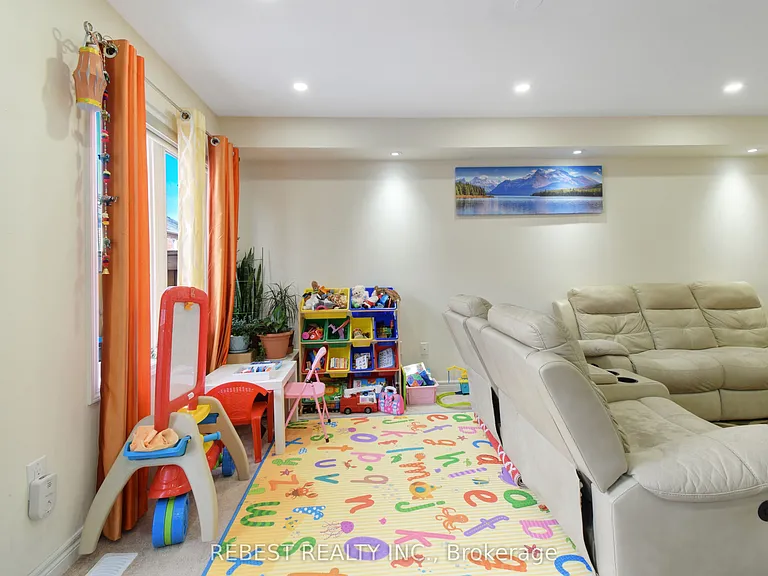 32 Volner Rd — Photo 16