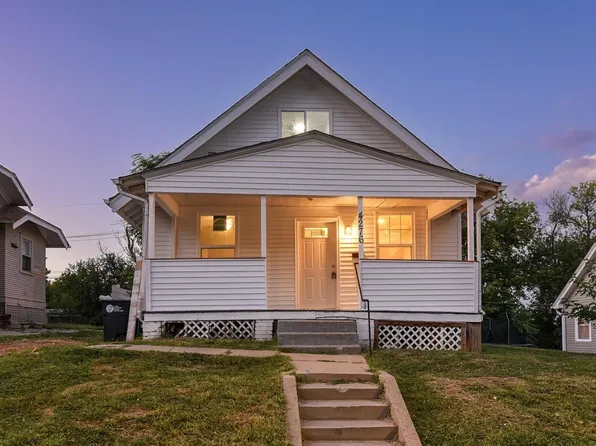 4276 Binney St, Omaha, NE 68111