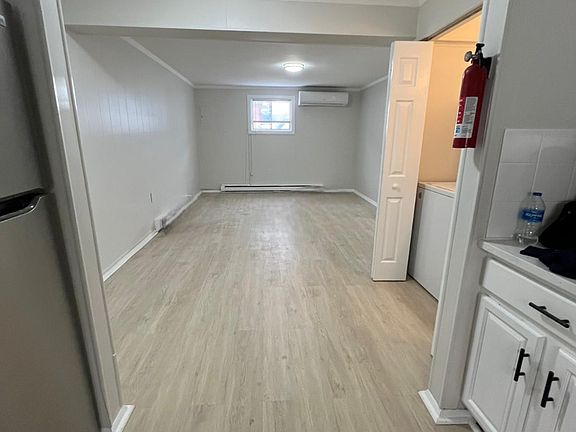5th image of 1005-1015 N Lincoln St #17889453