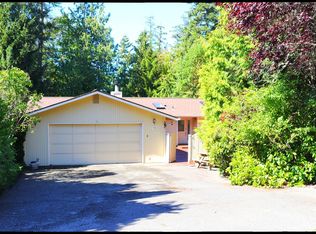 720 Shelter Bay Dr, La Conner, WA 98257