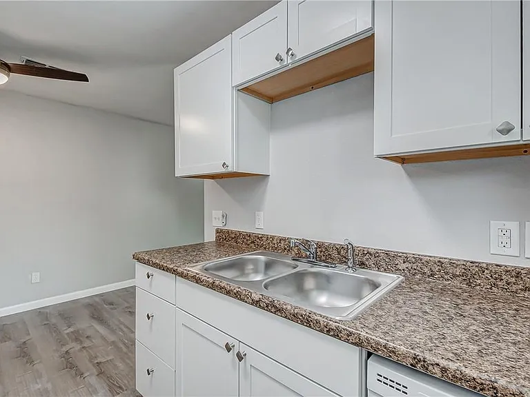 4307 S 1st St #108 — Photo 13