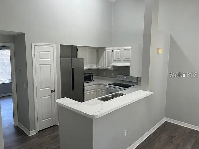 2 bed, 2.0 bath, 1250 sqft, $1,895 — Photo 2
