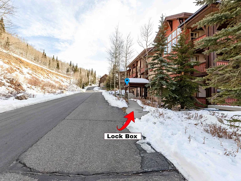 E Big Cottonwood Canyon Rd — Photo 48