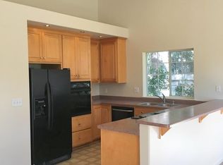 1040 Easum Dr, Napa, CA 94558