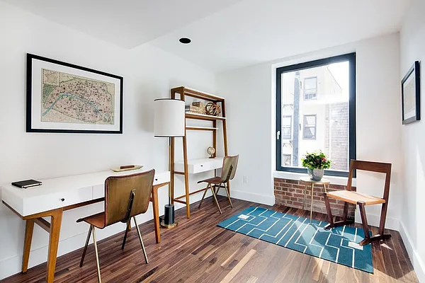 Rented by Bold New York | media 11