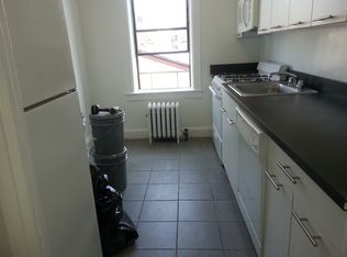 4123 Gleane St #C2, Elmhurst, NY 11373