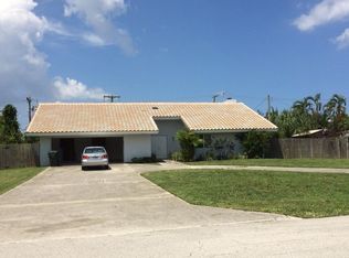 215 NW 45th St, Boca Raton, FL 33431