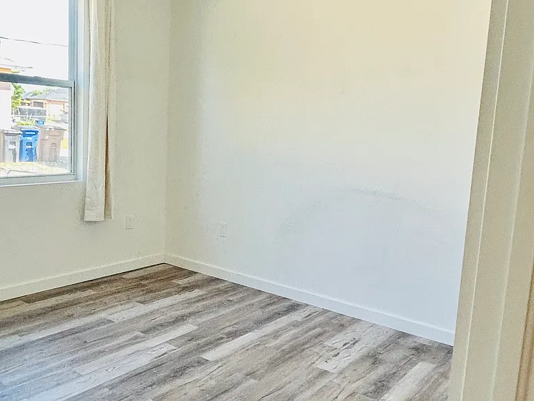 5207 26th St SW — Photo 9