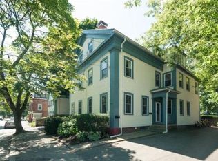 275 Merrimac St #2, Newburyport, MA 01950