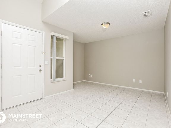 3rd image of 1229 Lake Blue Cir