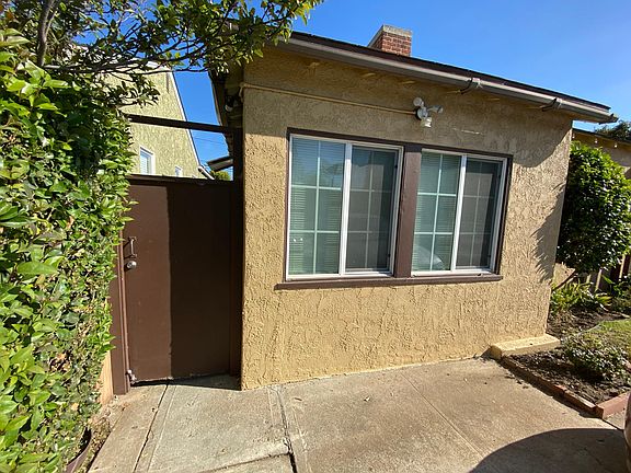2nd image of 11816 Exposition Blvd
