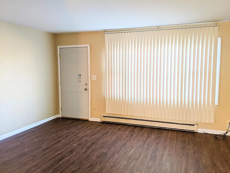 1300 Park Dr #A — Photo 3