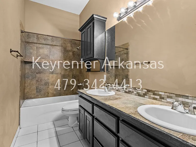 794 N Blazing Star Dr — Photo 22