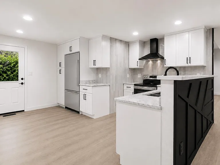 3116 Domar St — Photo 21