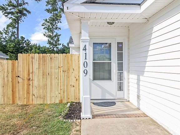 3rd image of 4109 Huntsmoor Lane
