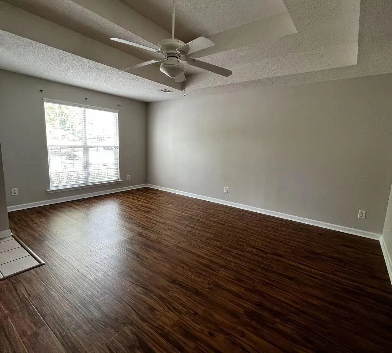 3 bed, 1379 sqft, $1,650 — Photo 3