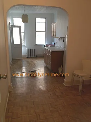 Rented by Brooklyn Real Estate Services | media 21