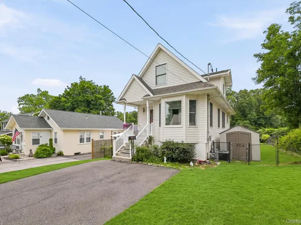 31 Schreiber Street, Tappan, NY 10983