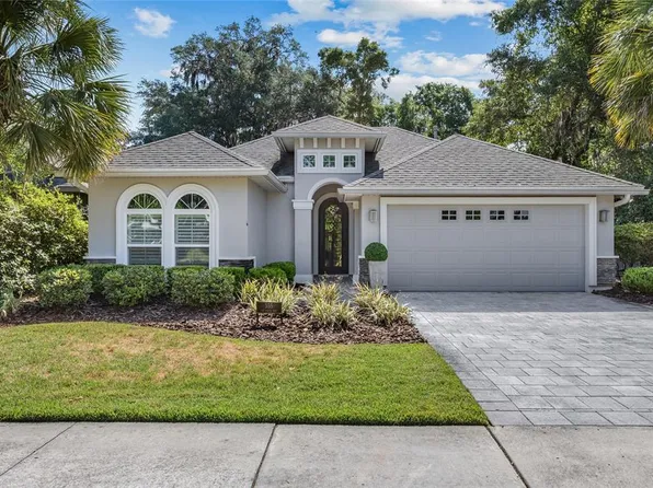 555 NW 134th Way, Newberry, FL 32669