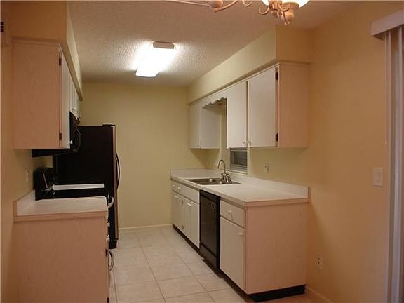 5th image of 1626 35th Ave