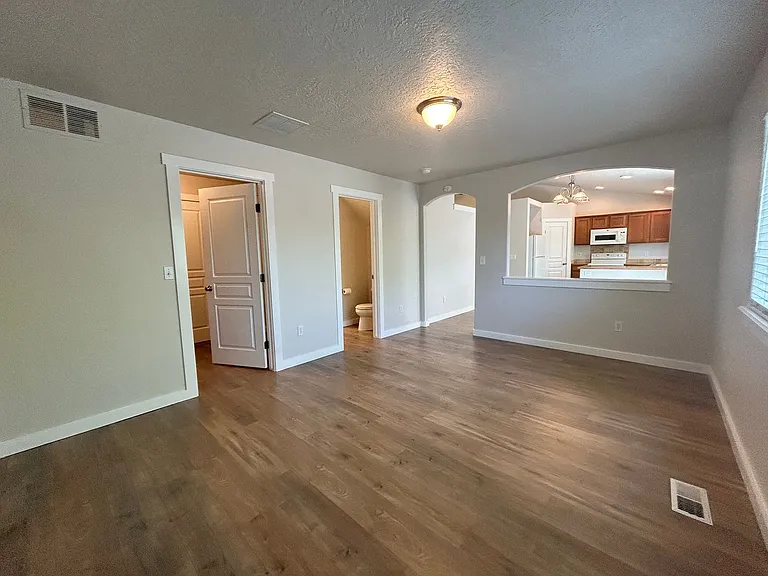 2225 W Steely Ct — Photo 11