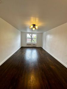 64-49 Wetherole St #4G, Rego Park, NY, 11374