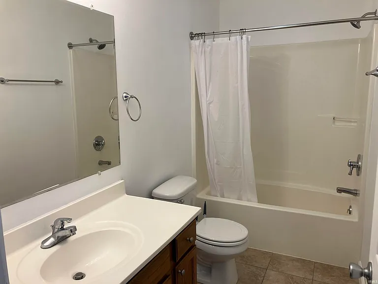 7872 Sandalwood Dr — Photo 22