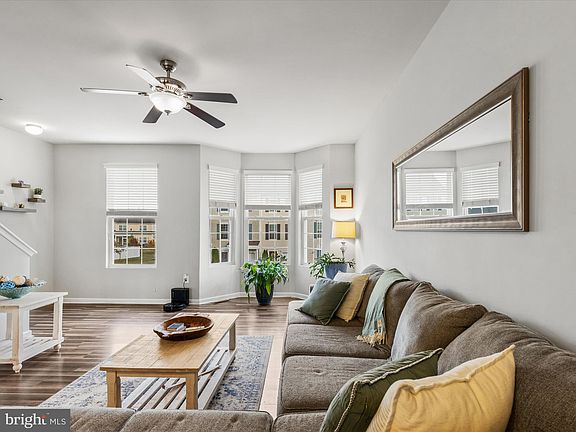 3rd image of 20621 E Albermarle Ln