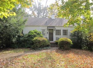 200 SE Woodlawn Pike, Knoxville, TN 37920