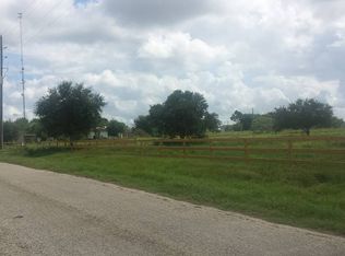 2174 Beckendorff Rd, Sealy, TX 77474