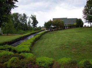 336 Eastern Shores Dr, Lexington, TN 38351
