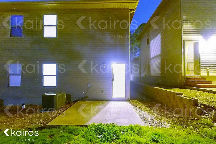2011 Wilson Rd #A — Photo 17