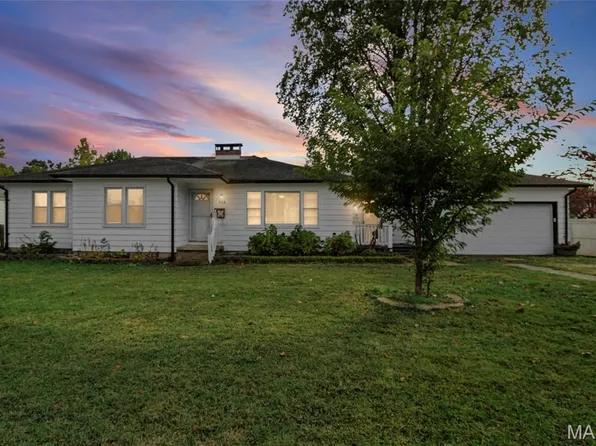 918 S 2nd St, Festus, MO 63028