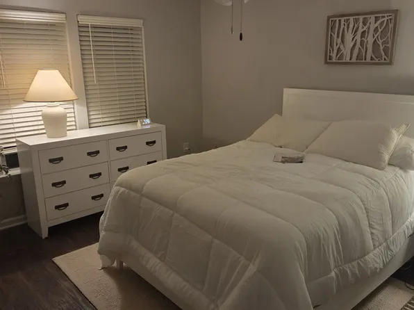 (undisclosed Address), Wilmington, NC 28405